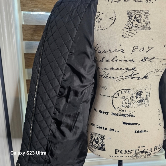 DKNY Women’s Asymmetrical Black Jacket. Size S - Picture 12 of 16